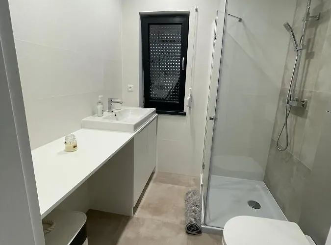 Dom Nad Jeziorem Obok Uniejowa * Przykona