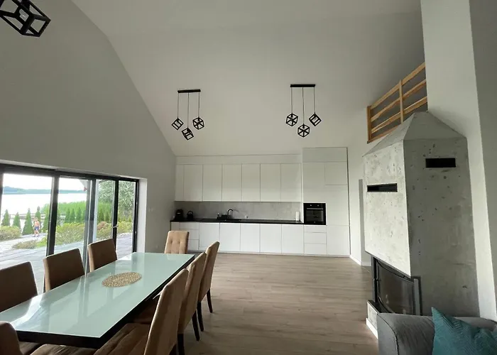 Ferienhaus Dom Nad Jeziorem Obok Uniejowa